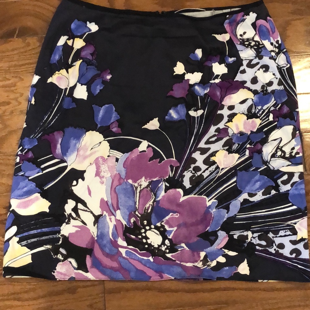 T Tahari ALine Skirt 10 Black Multi Color Floral